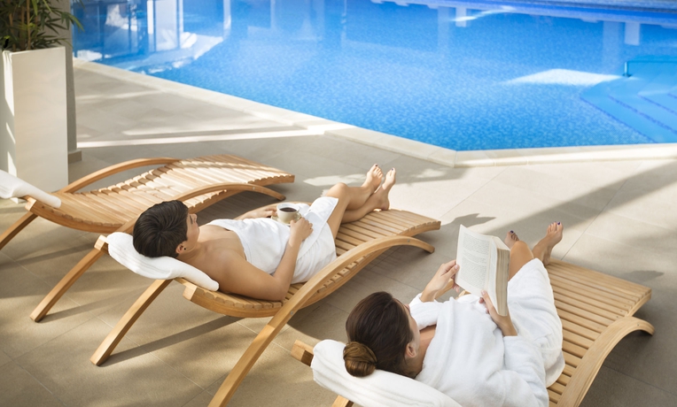 Imagen de la piscina del Hotel Apartments Belvedere - Liburnia. Foto 13