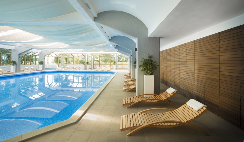 Imagen de la piscina del Hotel Apartments Belvedere - Liburnia. Foto 14