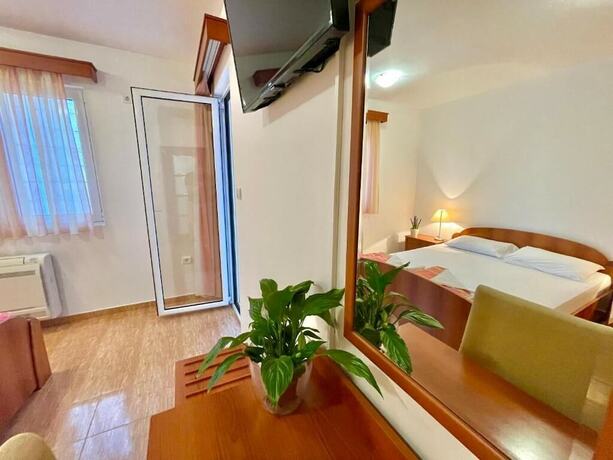 Imagen general del Hotel Apartments Boreta Becici. Foto 1