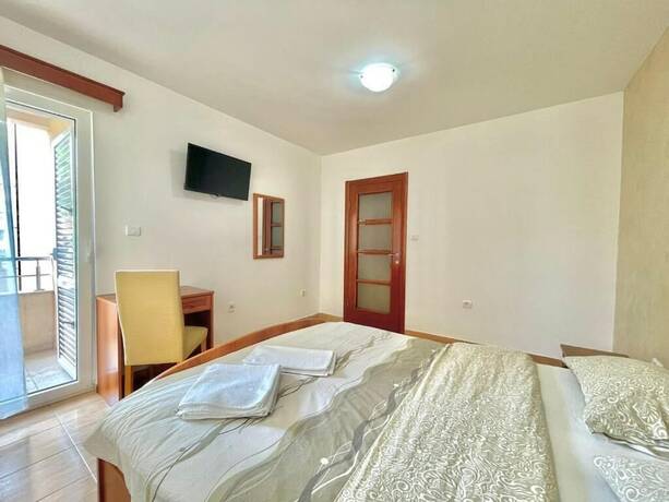 Imagen general del Hotel Apartments Boreta Becici. Foto 11
