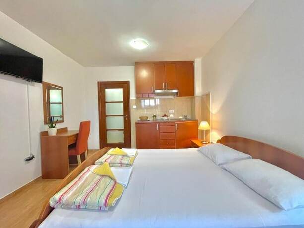 Imagen de la habitación del Hotel Apartments Boreta Becici. Foto 15
