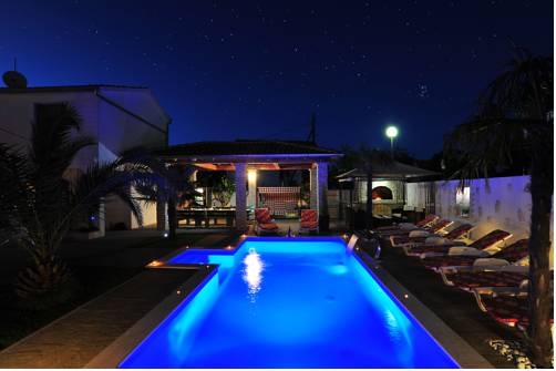 Imagen general del Hotel Apartments Bracic. Foto 12