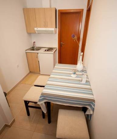 Imagen general del Hotel Apartments Briest. Foto 6