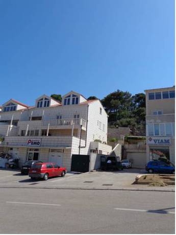 Imagen general del Hotel Apartments Briest. Foto 11