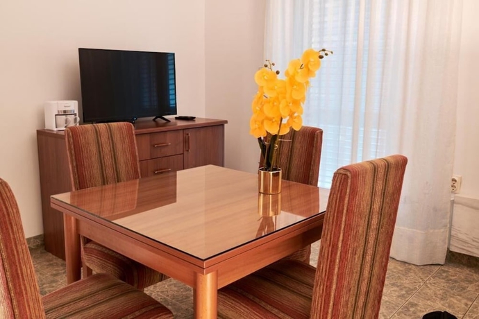 Imagen de la habitación del Hotel Apartments Cataleya Przno. Foto 2