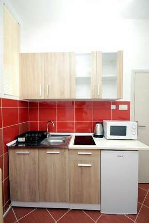 Imagen general del Hotel Apartments Centar Sutomore. Foto 9