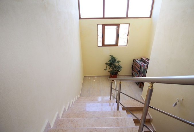 Imagen de los interiores del Hotel Apartments Dine. Foto 19