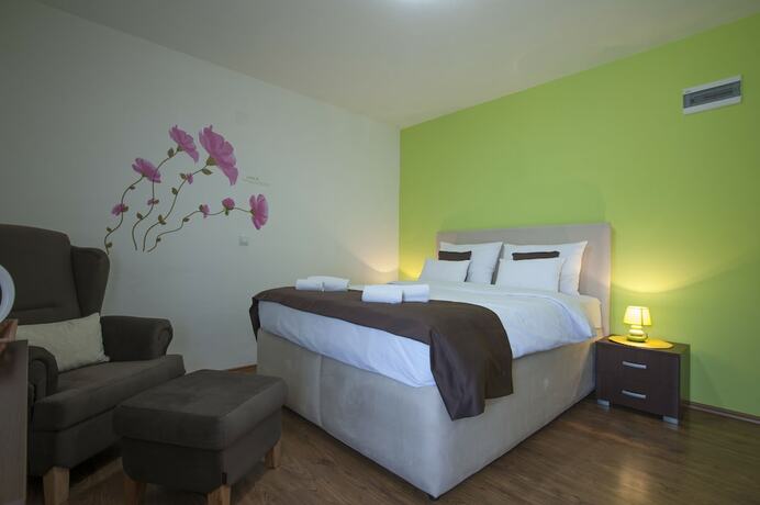 Imagen general del Hotel Apartments Djurasevic. Foto 2