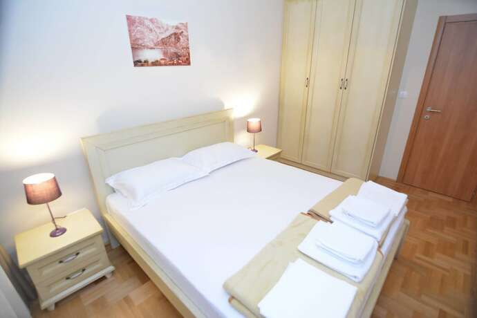 Imagen general del Hotel Apartments Dobrotski Dvori. Foto 2