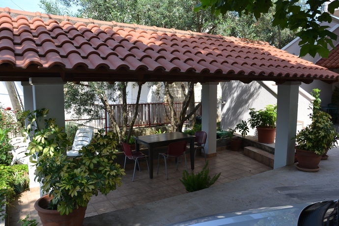 Imagen de los exteriores del Hotel Apartments Dub Cavtat. Foto 10
