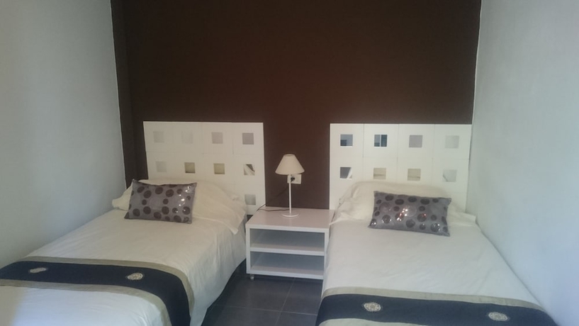 Imagen de la habitación del Hotel Apartments El Patio. Foto 6