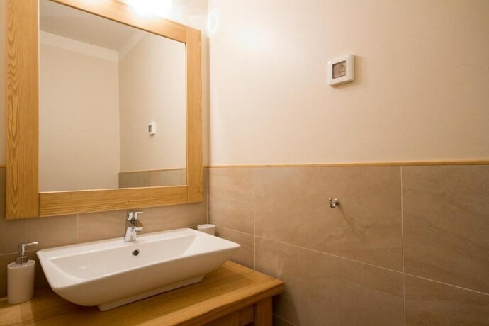 Imagen de la habitación del Hotel Apartments Erica Lux. Foto 11