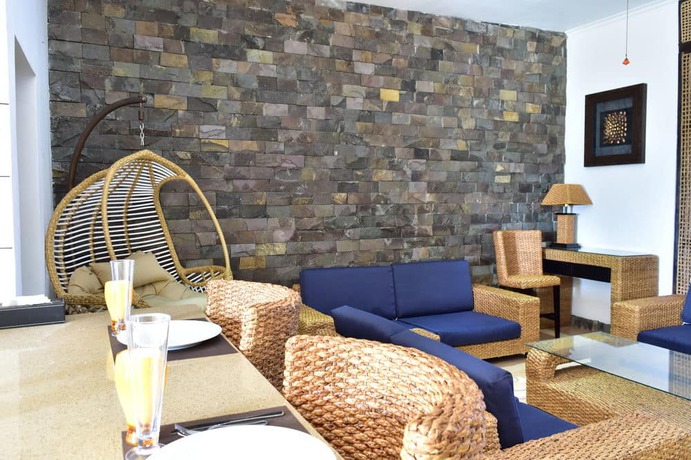 Imagen de los interiores del Hotel Apartments Fiji. Foto 7