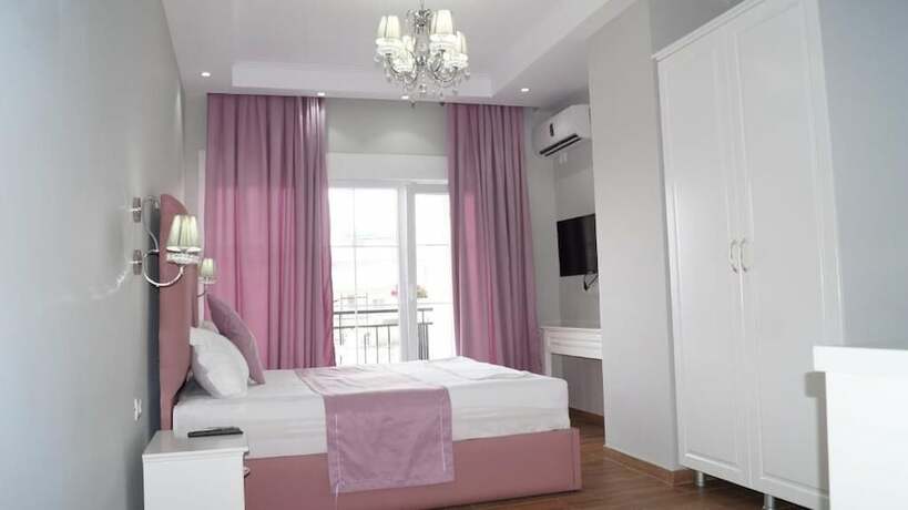 Imagen general del Hotel Apartments Flower Residence. Foto 6