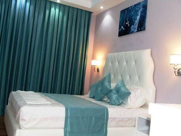 Imagen general del Hotel Apartments Flower Residence. Foto 10