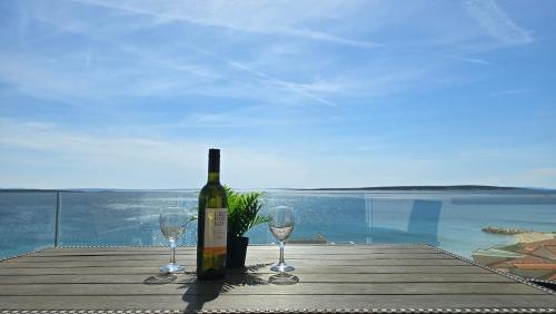 Imagen general del Hotel Apartments GIOVANNI (by the sea). Foto 3