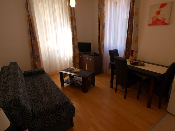 Imagen de los interiores del Hotel Apartments Gajeta. Foto 15