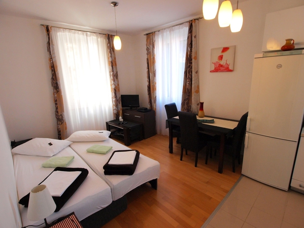 Imagen de los interiores del Hotel Apartments Gajeta. Foto 16