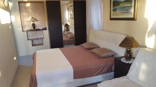 Imagen de la habitación del Hotel Apartments Grispolis. Foto 7