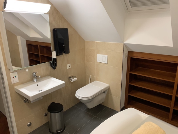 Imagen de los interiores del Hotel Apartments H56. Foto 14