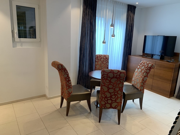 Imagen de los interiores del Hotel Apartments H56. Foto 17