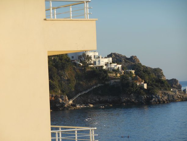 Imagen de los exteriores del Hotel Apartments Harmony. Foto 16