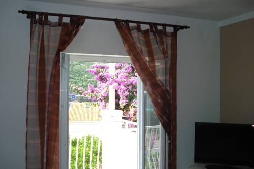 Imagen general del Hotel Apartments Husanovic. Foto 5