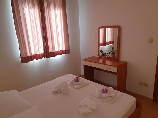 Imagen general del Hotel Apartments Ivan. Foto 4