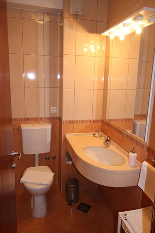Imagen de la habitación del Hotel Apartments Ivana, Brela. Foto 2