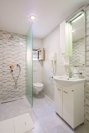 Imagen de la habitación del Hotel Apartments Jovan. Foto 8