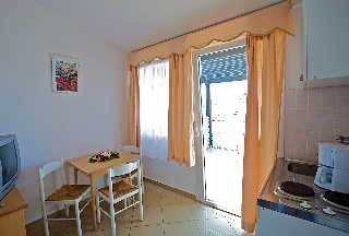 Imagen general del Hotel Apartments Kazela. Foto 2