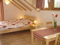 Imagen general del Hotel Apartments Kristina. Foto 3