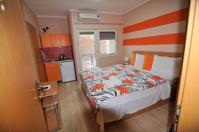 Imagen general del Hotel Apartments LAVO. Foto 1