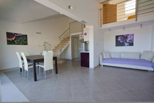 Imagen general del Hotel Apartments Lavanda. Foto 6