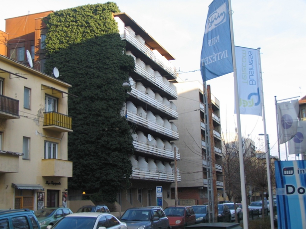 Imagen general del Hotel Apartments Leslie. Foto 4