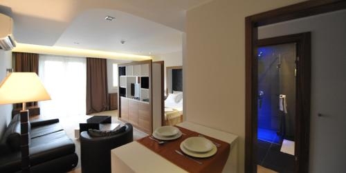 Imagen de la habitación del Hotel Apartments M Palace. Foto 6