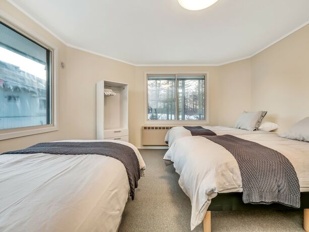 Imagen de la habitación del Hotel Apartments Madarao. Foto 26