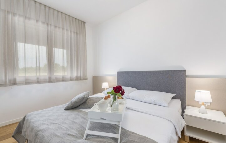 Imagen general del Hotel Apartments Maj Residence Premium. Foto 9