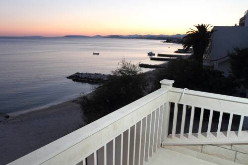 Imagen general del Hotel Apartments Marin, Podstrana. Foto 5