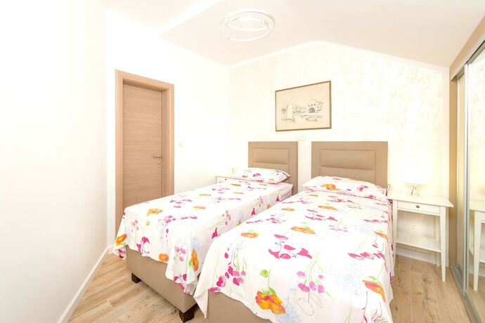 Imagen general del Hotel Apartments Mario Tudor. Foto 5