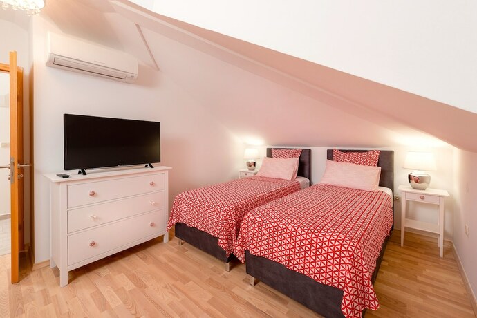 Imagen general del Hotel Apartments Maslina. Foto 9