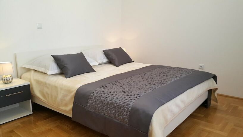 Imagen general del Hotel Apartments Mistral. Foto 8