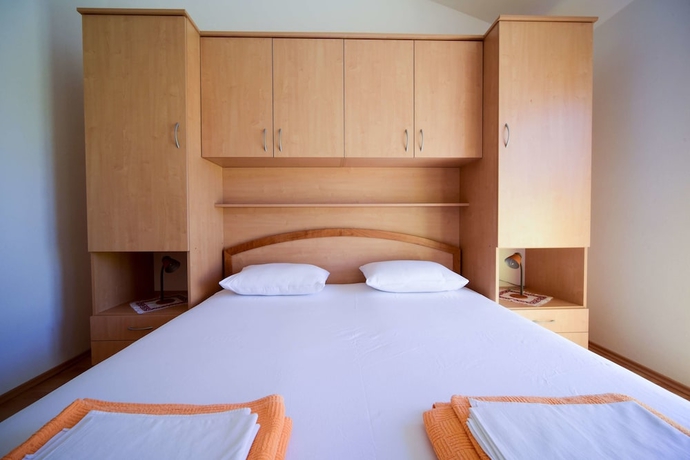 Imagen de la habitación del Hotel Apartments Mrva. Foto 7