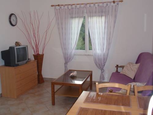 Imagen general del Hotel Apartments Nicole. Foto 4