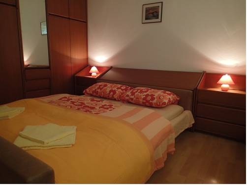 Imagen general del Hotel Apartments Nicole. Foto 14