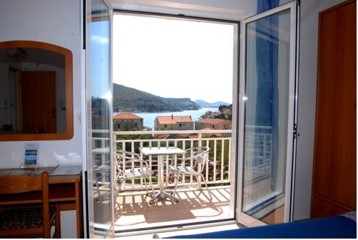 Imagen general del Hotel Apartments Njiric. Foto 1