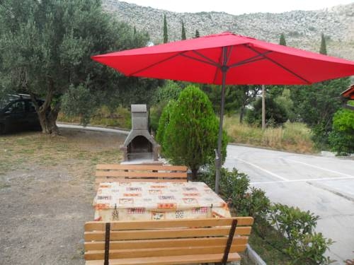 Imagen general del Hotel Apartments Njiric. Foto 15