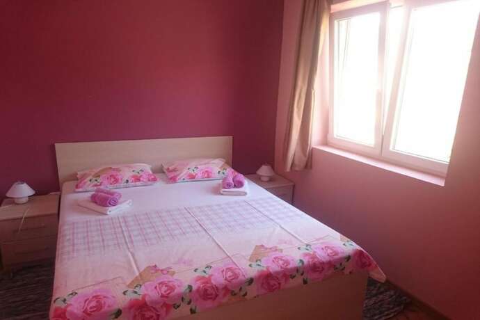 Imagen general del Hotel Apartments Olga Tivat. Foto 1