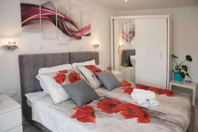 Imagen general del Hotel Apartments Paradis. Foto 8