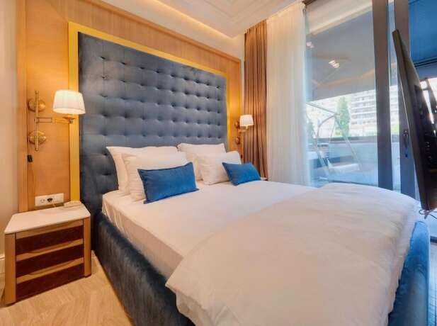 Imagen de la habitación del Hotel Apartments Perla Budva. Foto 13